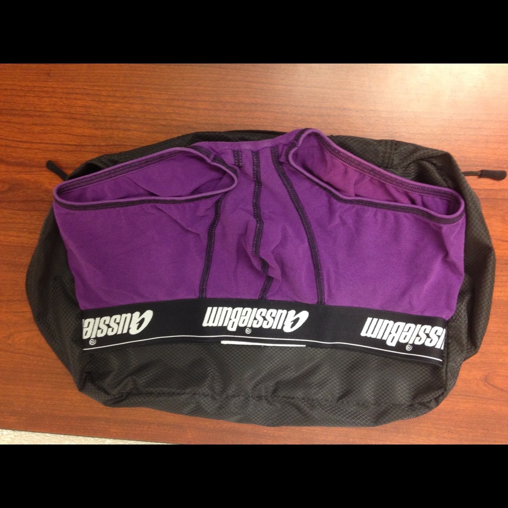 Aussibum trunks